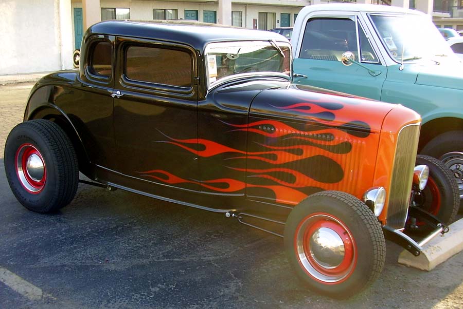 32 Ford Hiboy Chopped 5W Coupe