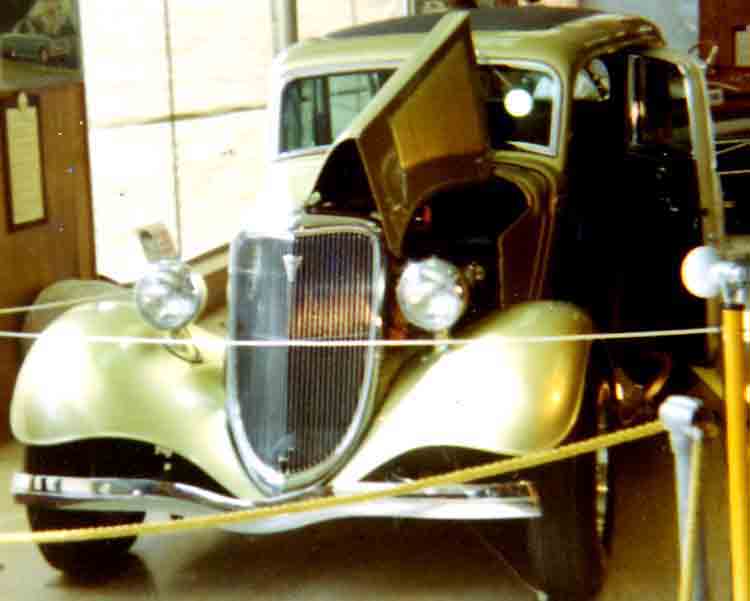 34 Ford Tudor Sedan
